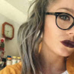 Meet your Posher, Gabi